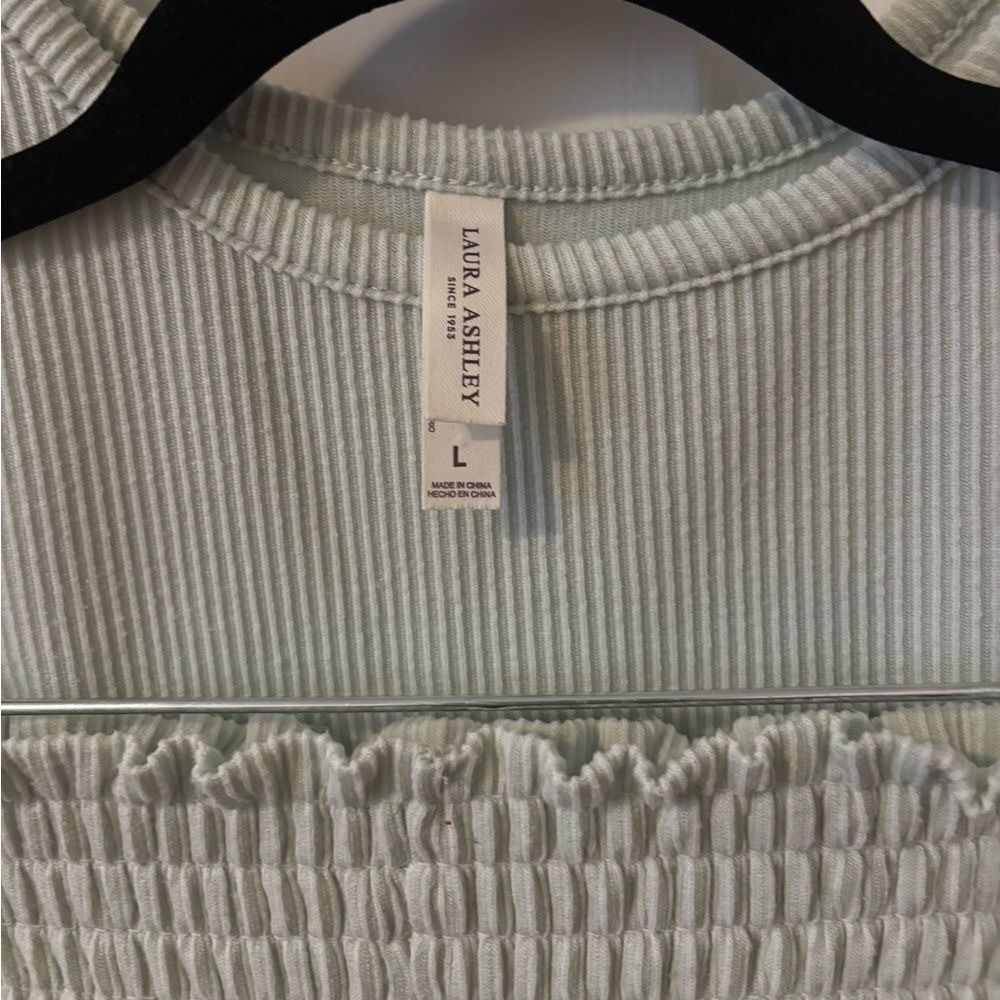 Mint Green Ribbed Pajamas Short Set Large - Picture 4 of 4
